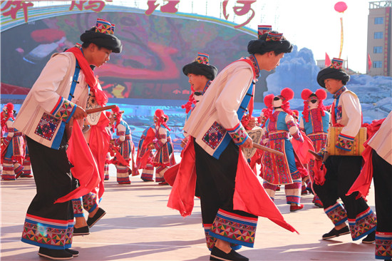 举州欢腾共襄盛会红河哈尼族彝族自治州建州60周年庆祝大会圆满举行