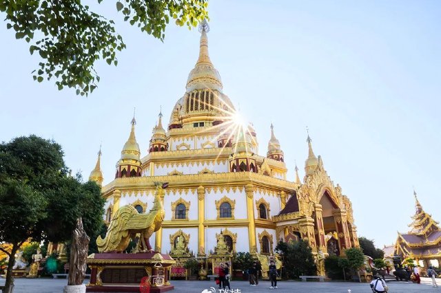 勐煥大金塔，亞洲第一空心佛塔