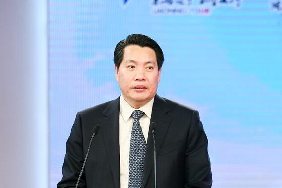 营口市人民政府常务副市长王笑柳发表致辞