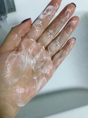 泡沫细腻度:泡沫很细腻