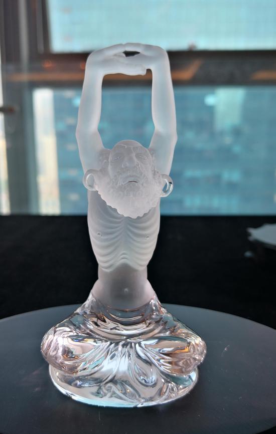 2018年度水晶雕刻人才a-d分级评定名录在京发布