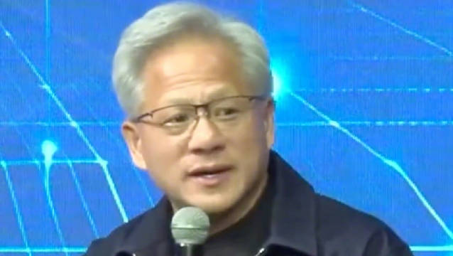 黄仁勋：作为一个亚洲家庭长大的孩子，即便63岁了依然会被父母教训