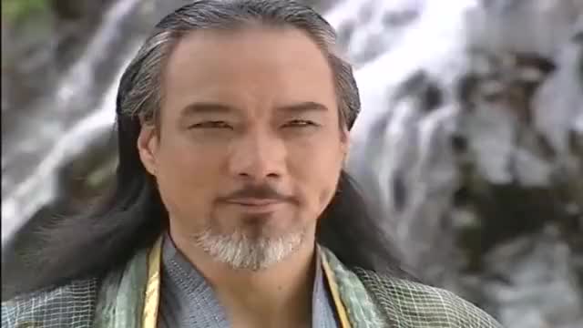 水月洞天:尹仲故意放火逼童博使出龙神功!