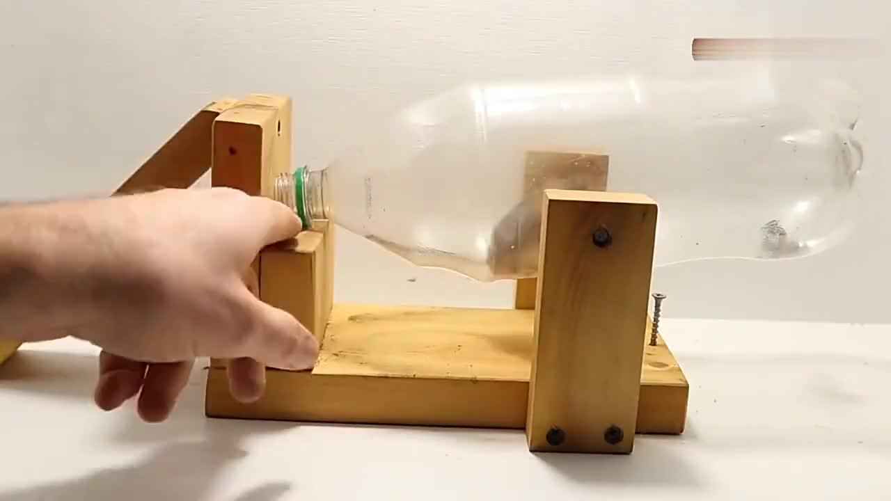 塑料瓶自制捕鼠陷阱,这效果杠杠的!