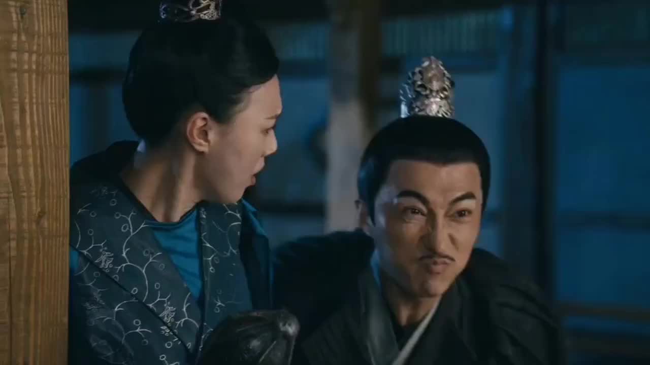 虎了吧唧的玄虎城城主,韩烁这沙雕气质原来是遗传啊