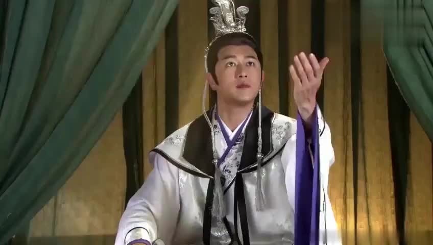 青云志:小白蛊惑上官策夺得天书,鬼厉抢夺天书受伤吐血