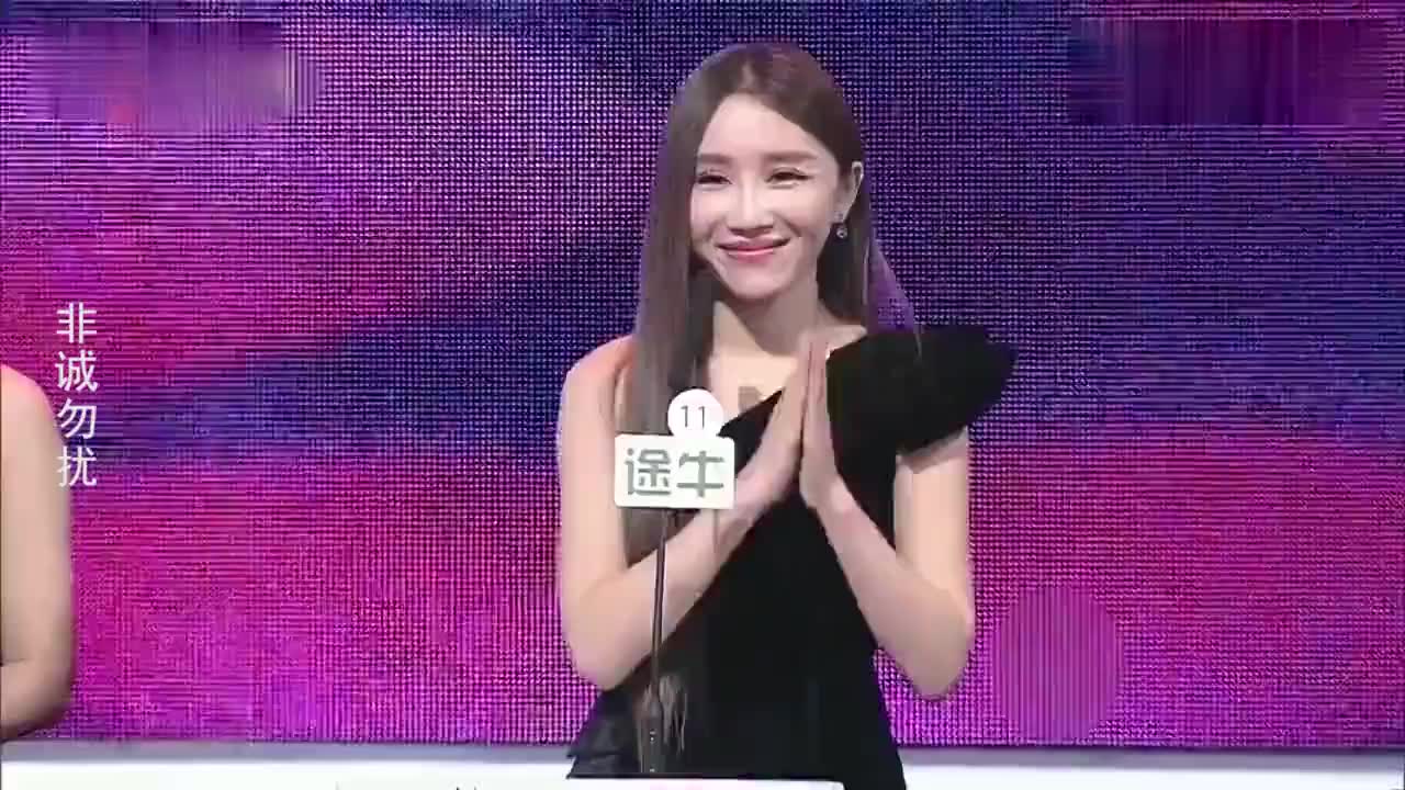 非诚勿扰:男嘉宾烂漫牵手美女周南,孟非:终于成为董事长夫人了