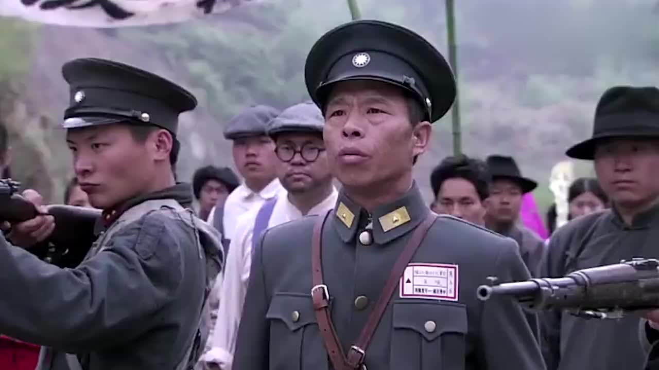 川军军长向司令请假,没想到是回家娶姨太太