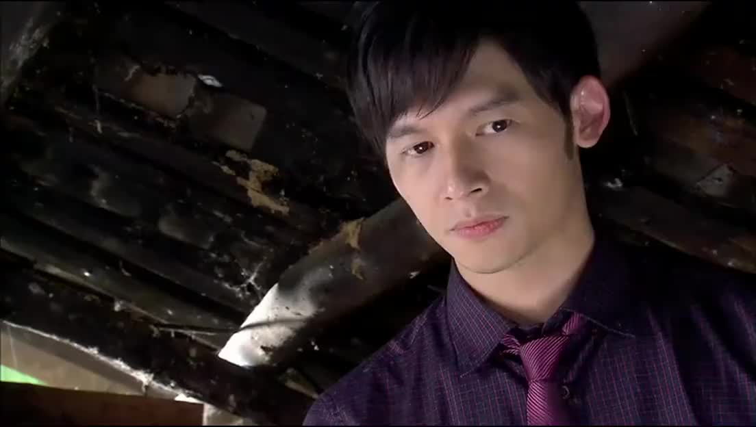 仇岩让季如风知道当年车祸真相,不料季如风愣了