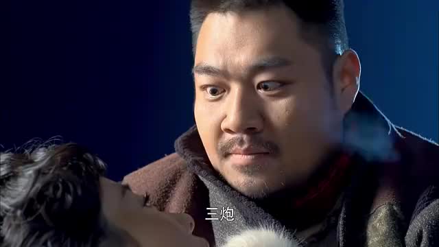 地雷战:燕云飞突然进城,给三炮留张字条,得知内容三炮大怒