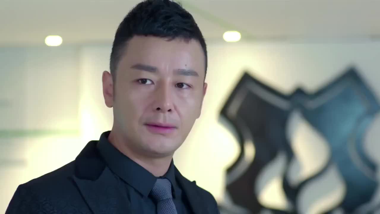 特种保镖2:特种小队执行任务,却被神秘人暗中攻击