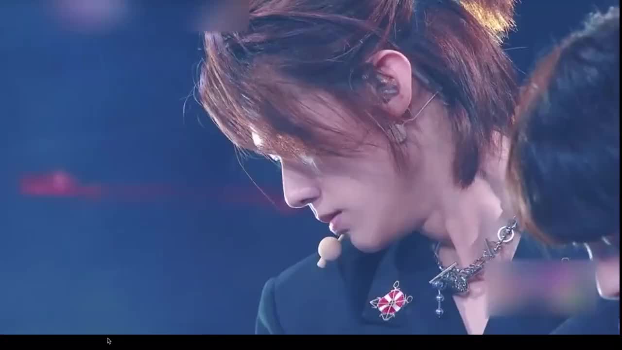 少年之名 凡宇的初舞台《无界》 凡宇真的是越优秀