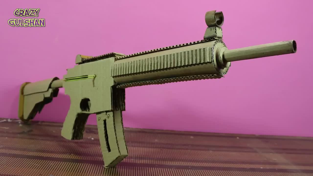 大神用纸板制作《绝地求生》m416机枪,每个细节都很到位