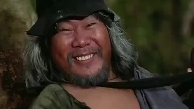 林世荣:林世荣被高霸天打了一个半死,还好老叫花子救了他一命