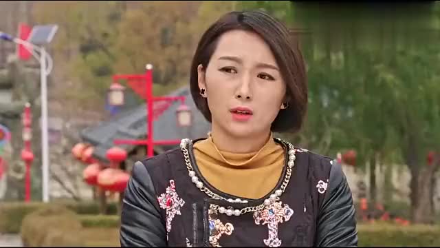 乡村爱情:听到两人的对话,丁宁惊呆了,自己咋就成了晓峰的侄女