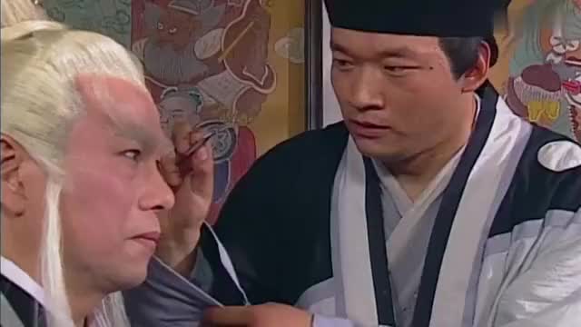 白眉道人为人残暴,弟子不过弄掉他一根眉毛,竟要遭受一顿毒打