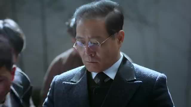 杨志华被授予少将军衔,带领全家重回云南讲武堂