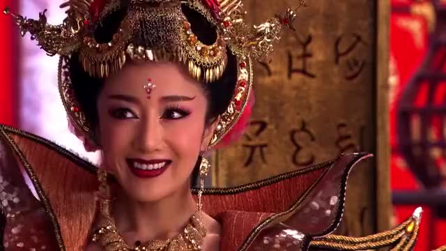 封神英雄榜:花花将武吉抬到寺庙里面,这害羞的小表情,真逗