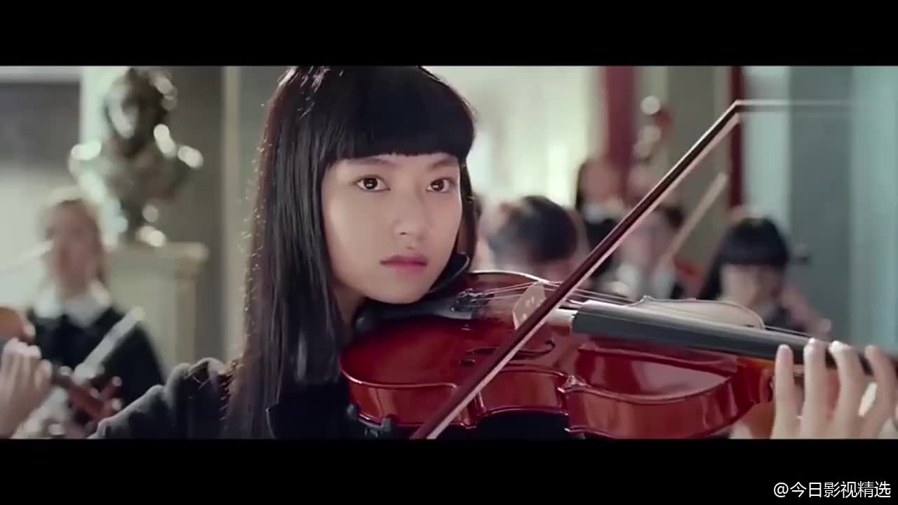 电影《闪光少女》中最精彩的一段"斗琴"!