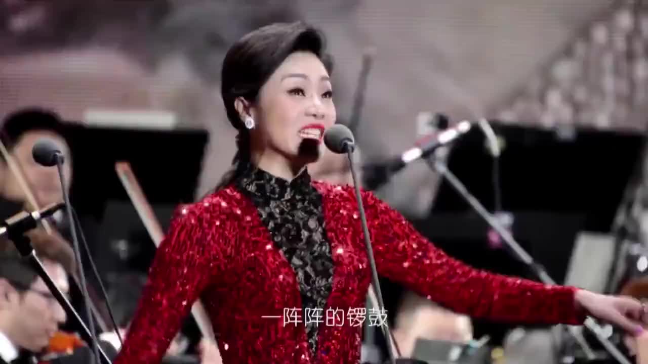 前苏联钢琴家,作曲家肖斯塔科维奇的《第二圆舞曲》 好听