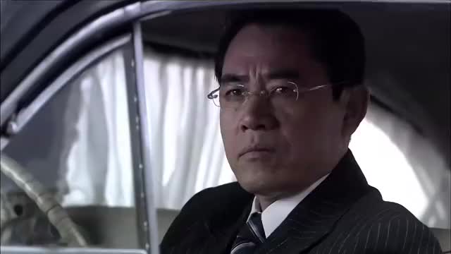 强者风范:"公子"不断疑心邢飞烟的身份,但也不好启齿