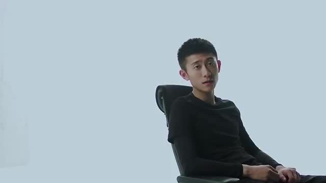 粉仔临死对余罪说出这样的话,余罪愤怒极了