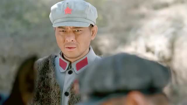 左手劈刀:张布尔收到密函,欲赴刑场,此时韩家军偷袭营地枪声响