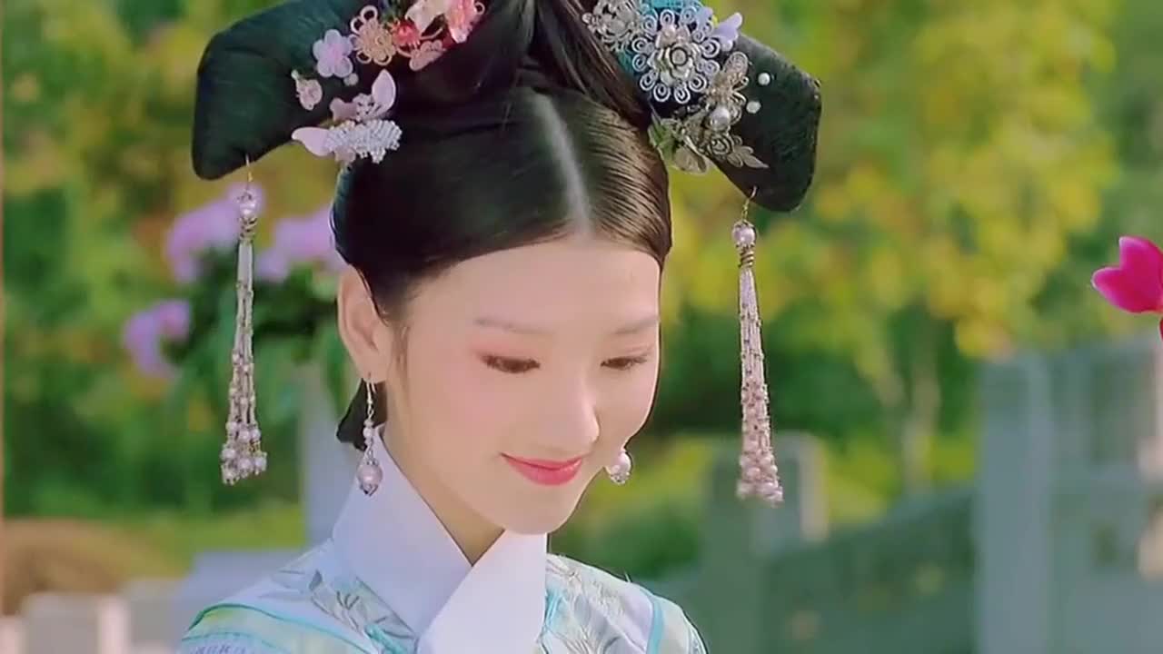 瑛贵人这一颦一笑,难怪皇上和皇子都喜欢了,太温柔细水了!