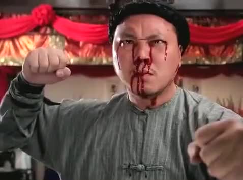 太子暗地做坏事,不知太后早已知晓,让他七窍流血而死