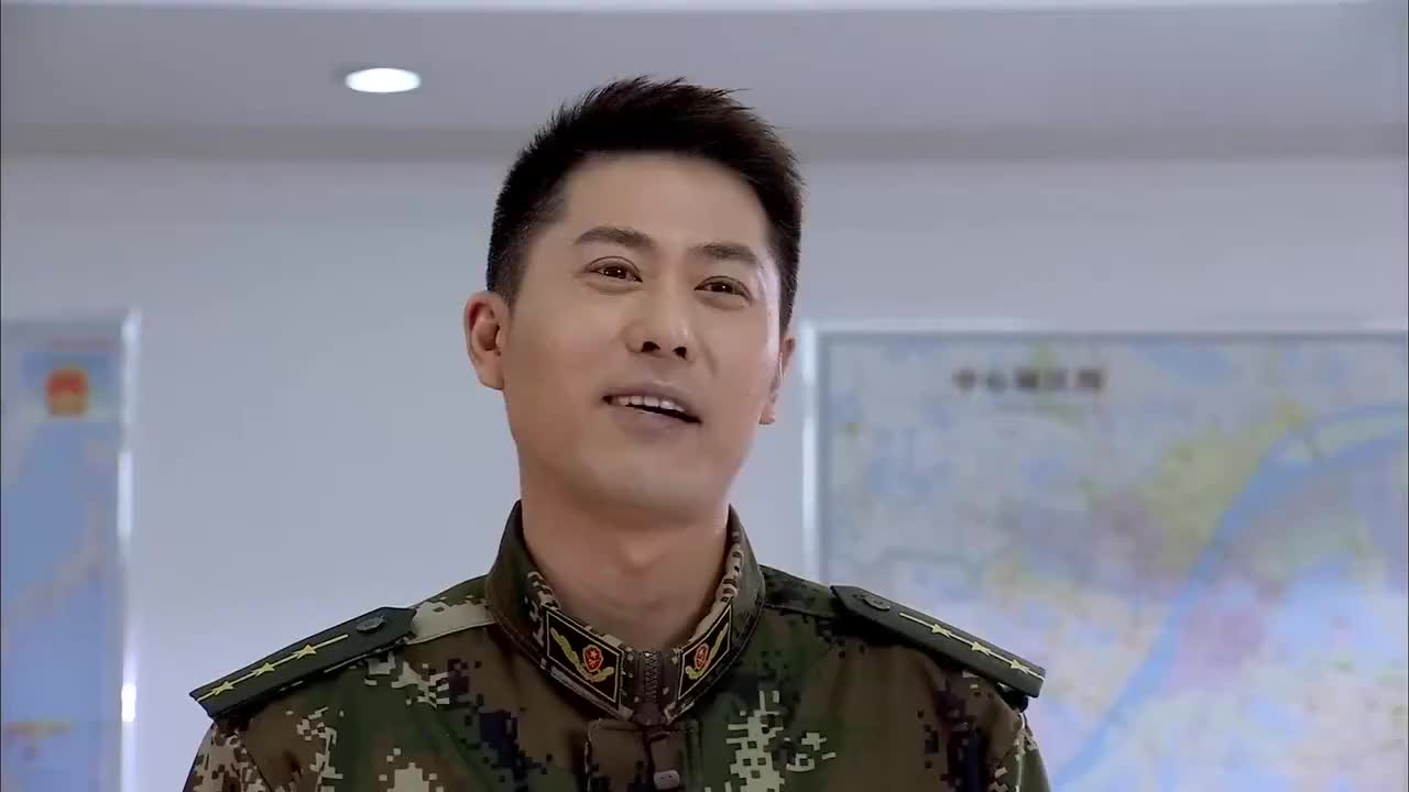 火线英雄廖军切洋葱有妙招切的快还不辣眼睛班长都长见识