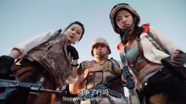 突击手蜜獾:仅用喷子1v4吃鸡,绝境下,敌人的队友救了我一命!