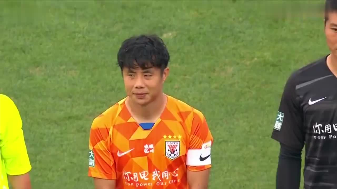 傅亚雨详解山东鲁能小将郭田雨头球