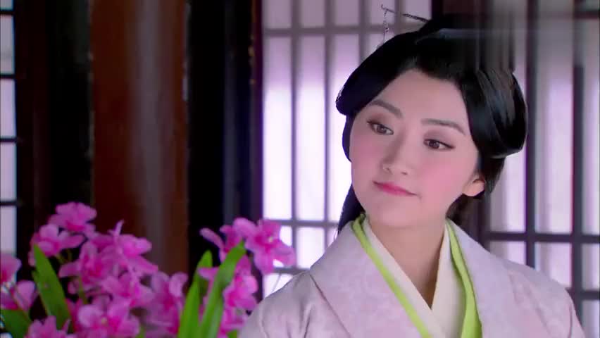 班淑传奇阿绣欲跳河被班淑救起得知原因后班淑震怒大骂出声