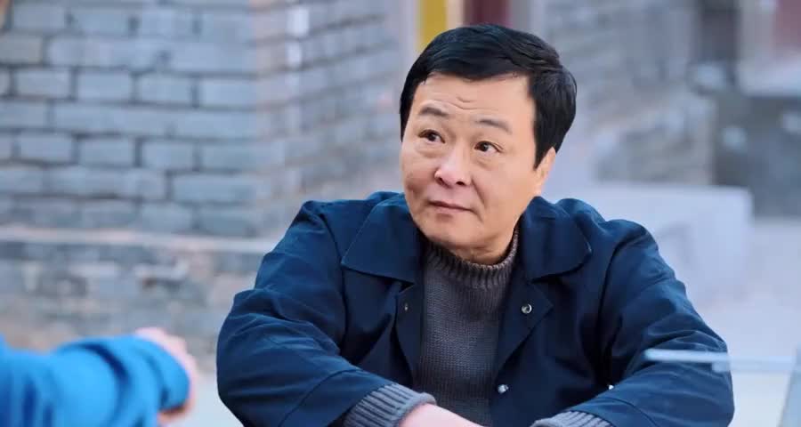 小麦进城:林木把秦朝阳生前写的材料给了报社,黄鹂父亲直接被抓