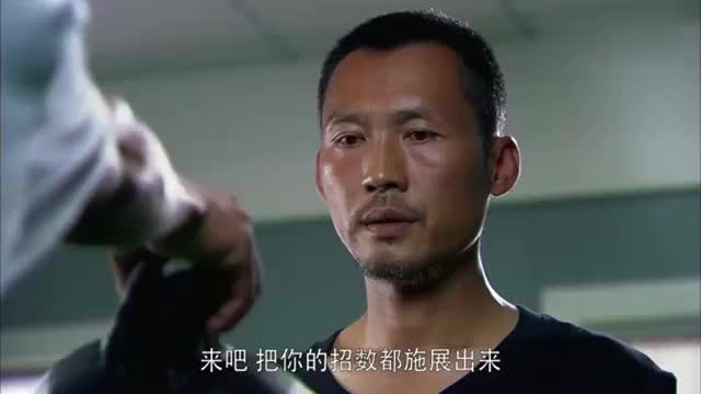 老武打电影:少侠武艺高强,一把傲爷刀,一路斩杀恶徒为父报血仇