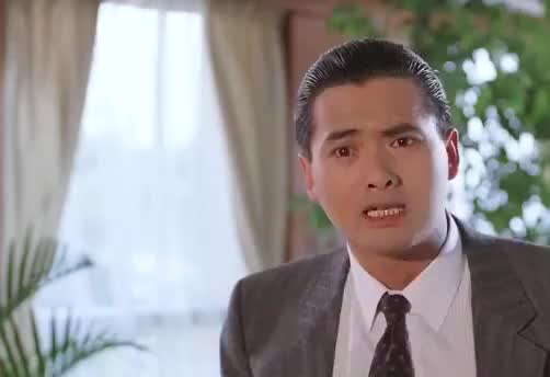 一根雪茄的巅峰,就是被万梓良叼在嘴里,这气场真没谁了