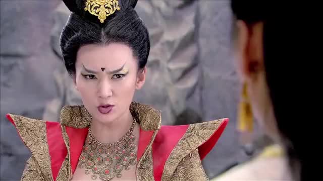 新济公活佛济公为了救必清把石敢当的书交给了婉柔让她自己练