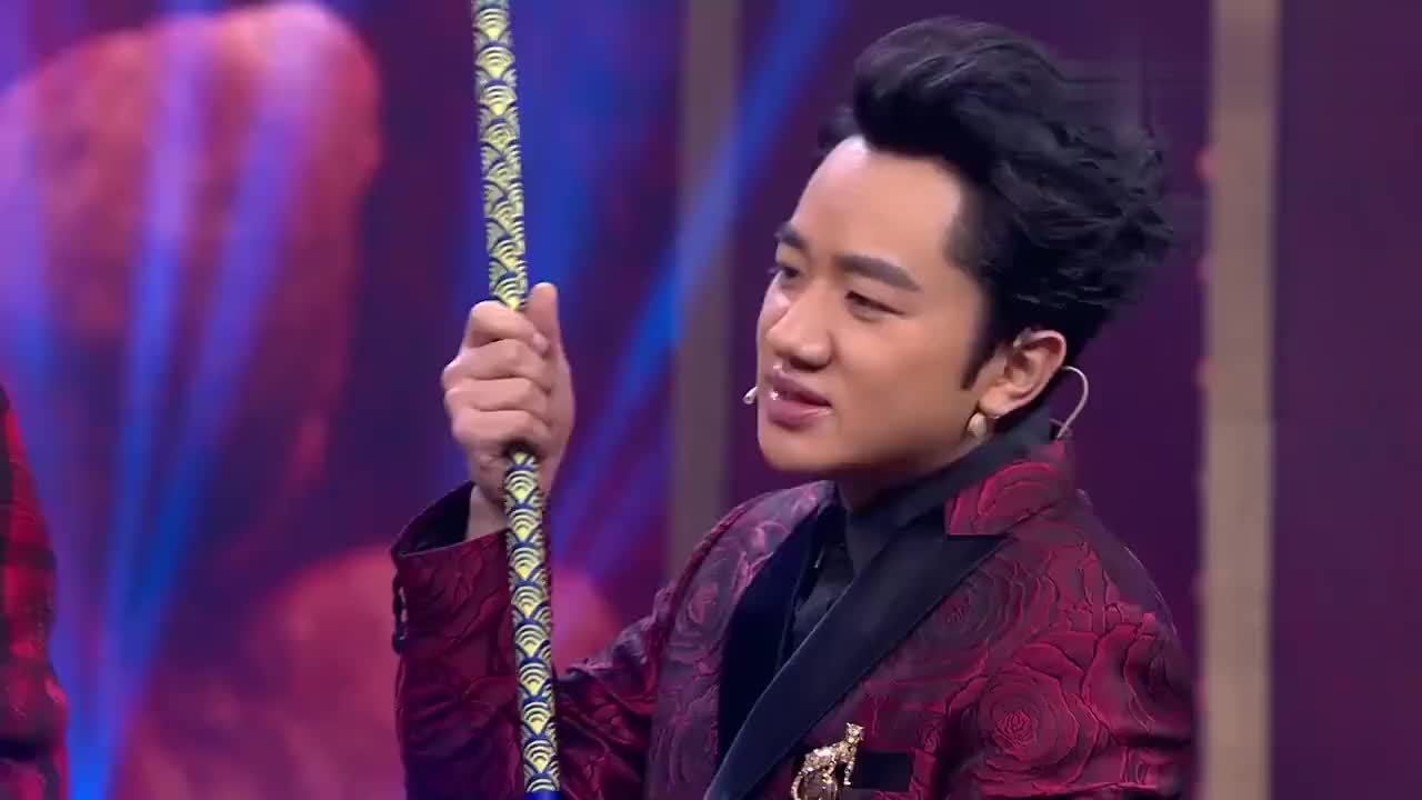 冯绍峰和闫妮吃芥末饼干,两人表现超淡定,冯绍峰却突然哭了!