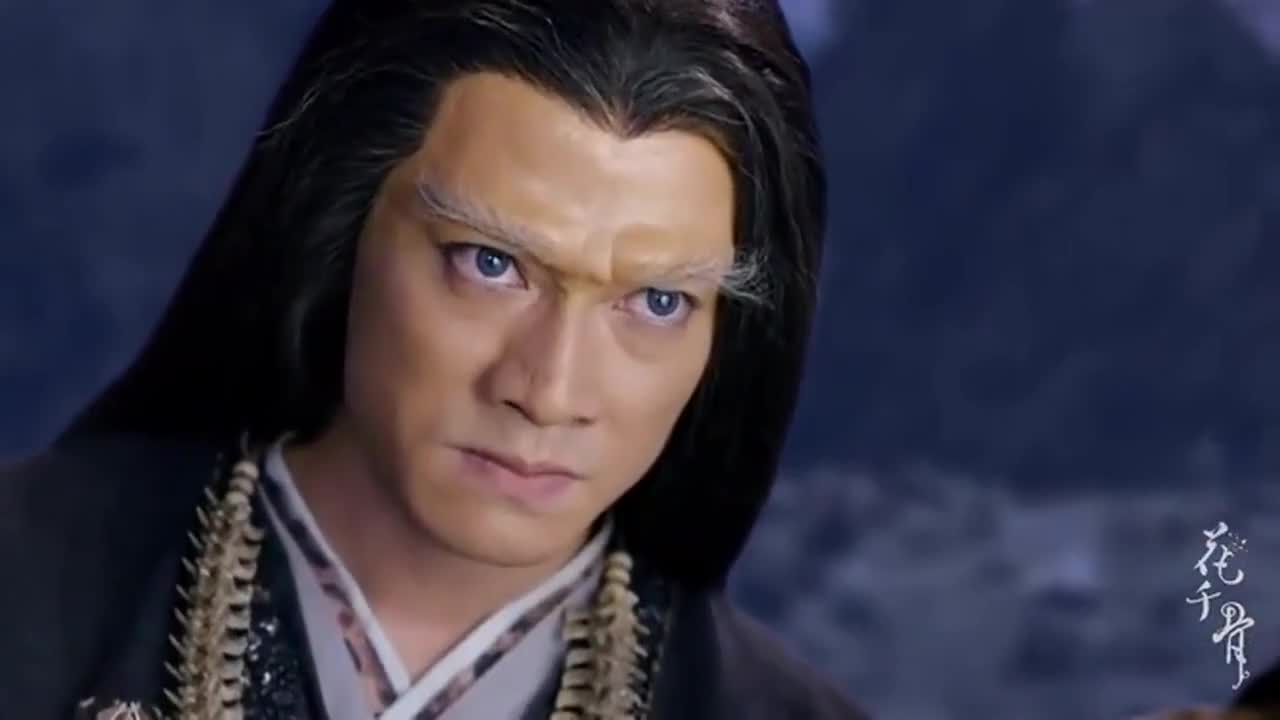 杀阡陌单春秋两个大男人看着怀里的婴孩,两个人都是一脸的蒙圈