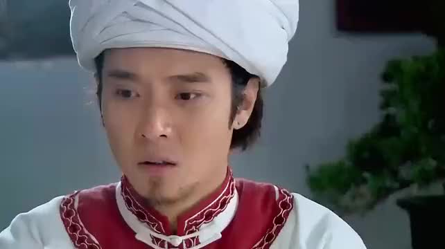 新还珠格格:麦尔丹现在拥有的只有信件,这是两人仅有的联系