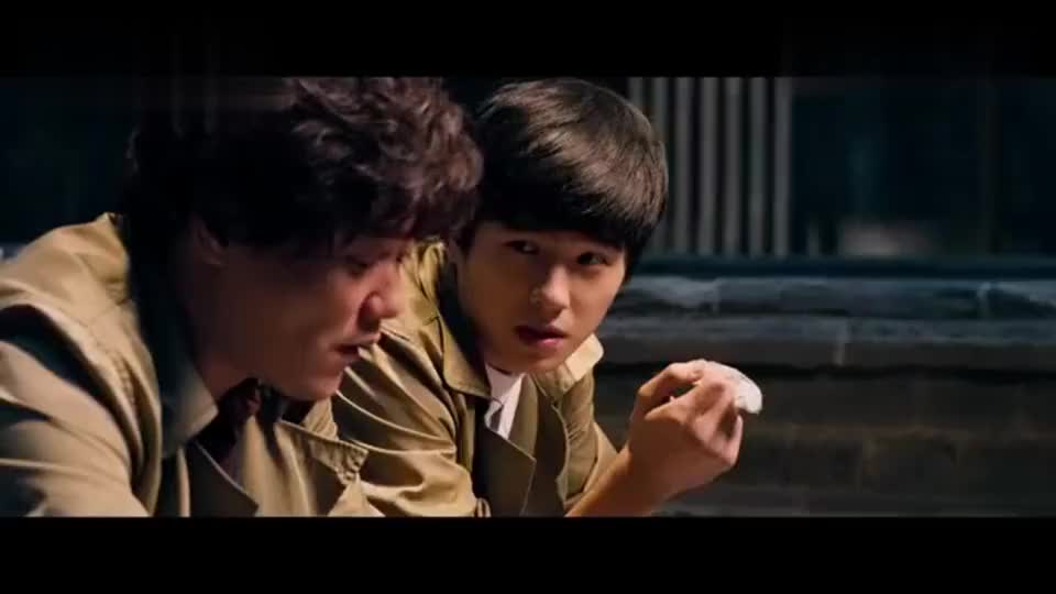 因为唐仁的突然胆怯他跟丢了凶手只剩下秦风一人追踪