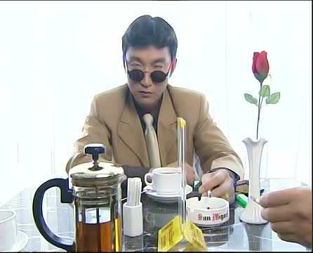 插翅难逃:何基树和张世豪在淡海出现,队长叫起手下,准备开工