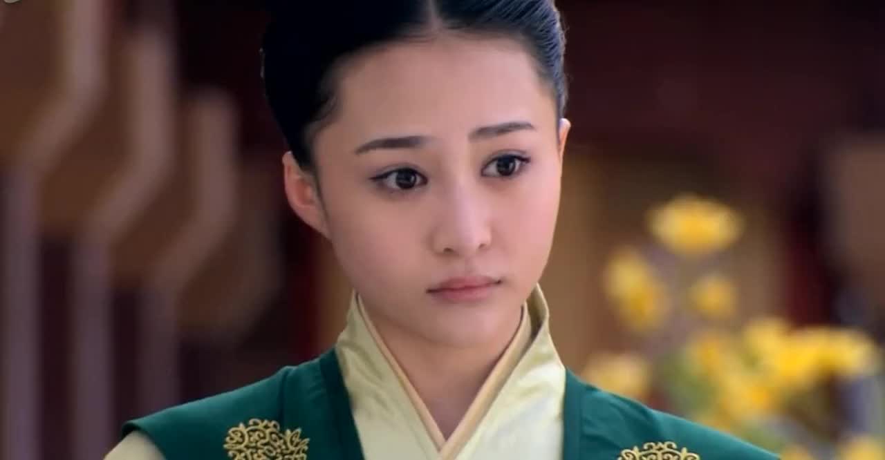 陆贞传奇:陆贞为躲避追杀,闯进女官房间,怎料却看见不堪一幕