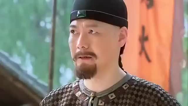 新还珠格格:皇上抱起紫薇转移到府邸,胡太医要为紫薇拔刀