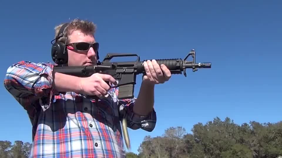 前苏联dtm坦克机枪,配备空包弹户外靶场射击评测!