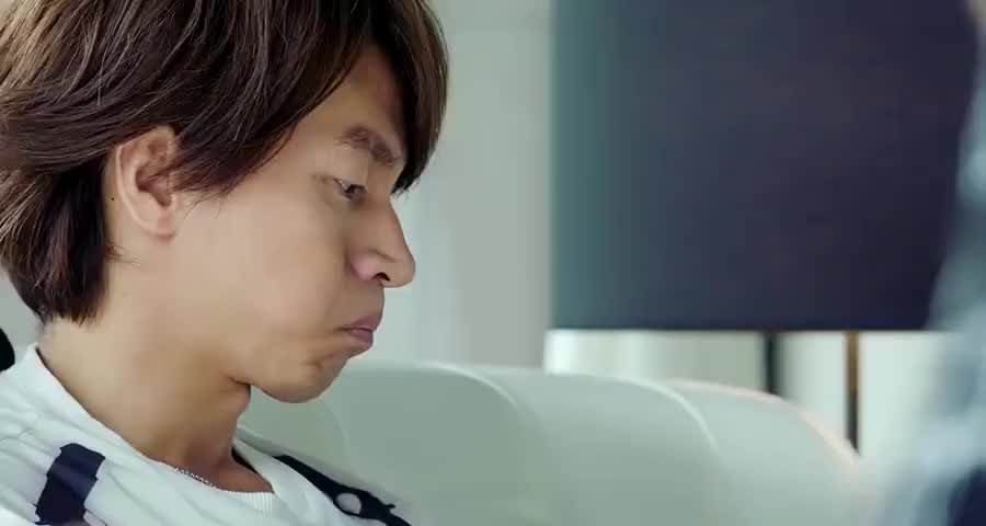 新还珠格格:班杰明说自己不能夺人所爱,暂时没办法带小燕子走