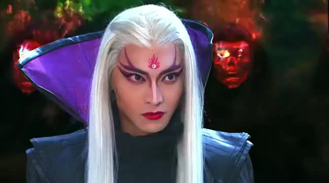 为了夺取聚魂宝珠,双耳神召唤天魔兵,欲要火烧栖霞观