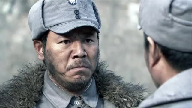 左东升下令部队,就地筑起防御工事阻击日军,为王雪英生孩子争取