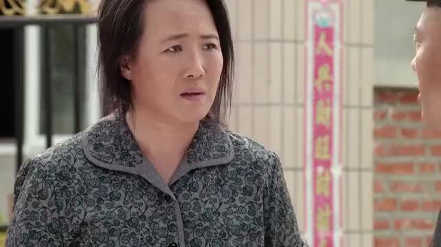 乡村爱情:赵四说话刘英娘理解不了,问英子娘丢没丢鞋