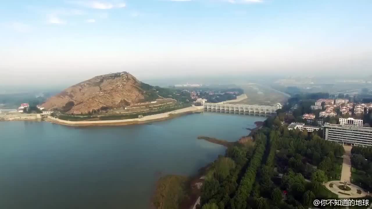 峡山湖周边景色如画,从空中看去特别漂亮!